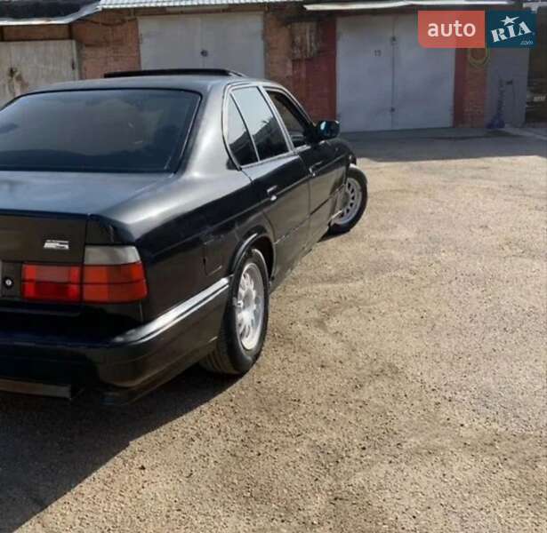 Седан BMW 5 Series 1990 в Бобровиці фото 7 Седан BMW 5 Series 1990 в Бобровиці