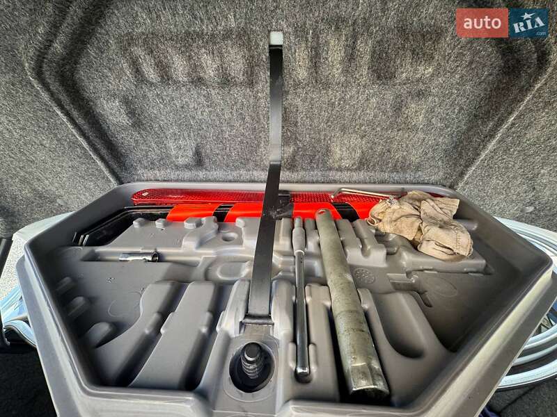 Седан BMW 5 Series 1995 в Киеве фото 21 Седан BMW 5 Series 1995 в Киеве