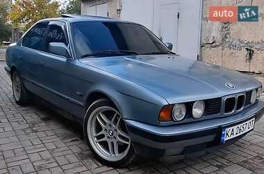 Седан BMW 5 Series 1988 в Кривом Роге Седан BMW 5 Series 1988 в Кривом Роге