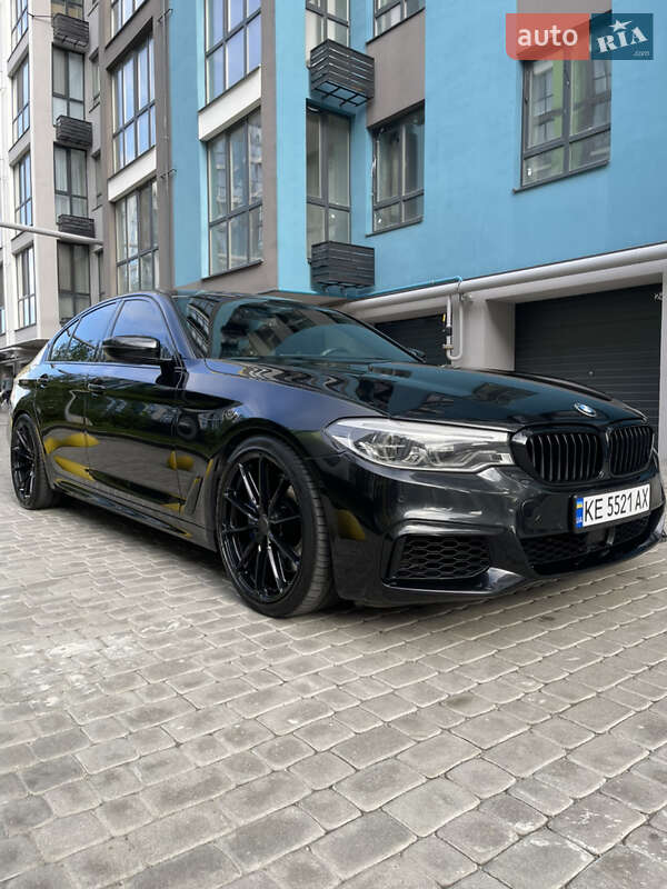 Седан BMW 5 Series 2018 в Днепре