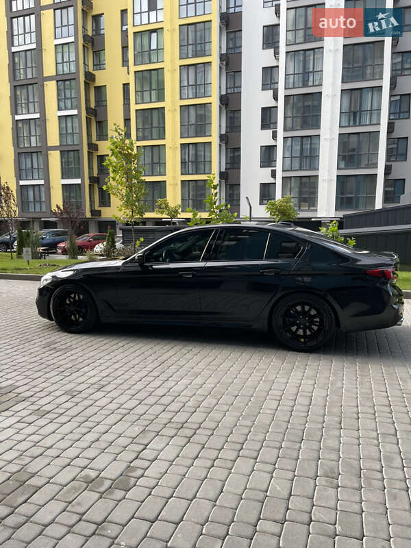 Седан BMW 5 Series 2018 в Днепре