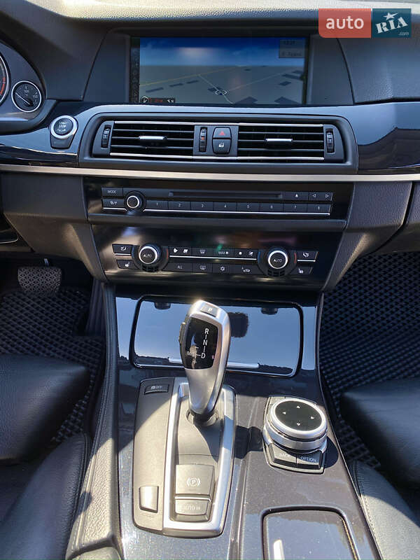 Седан BMW 5 Series 2010 в Корце фото 17 Седан BMW 5 Series 2010 в Корце