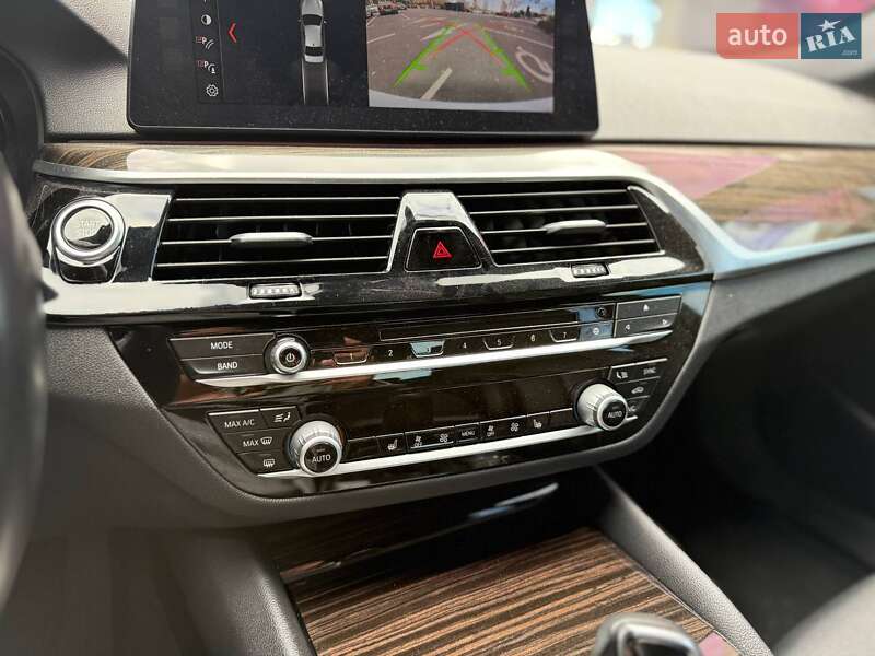 Седан BMW 5 Series 2018 в Києві фото 20 Седан BMW 5 Series 2018 в Києві