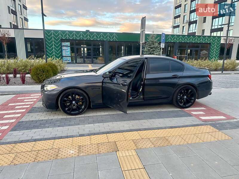 Седан BMW 5 Series 2013 в Городку