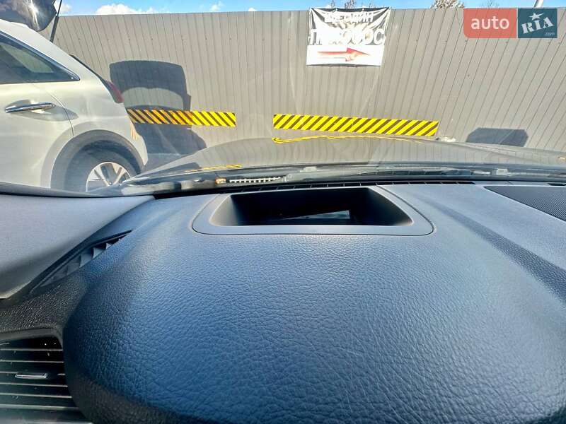 Седан BMW 5 Series 2013 в Городку