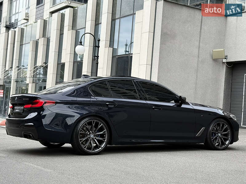 Седан BMW 5 Series 2018 в Києві фото 26 Седан BMW 5 Series 2018 в Києві