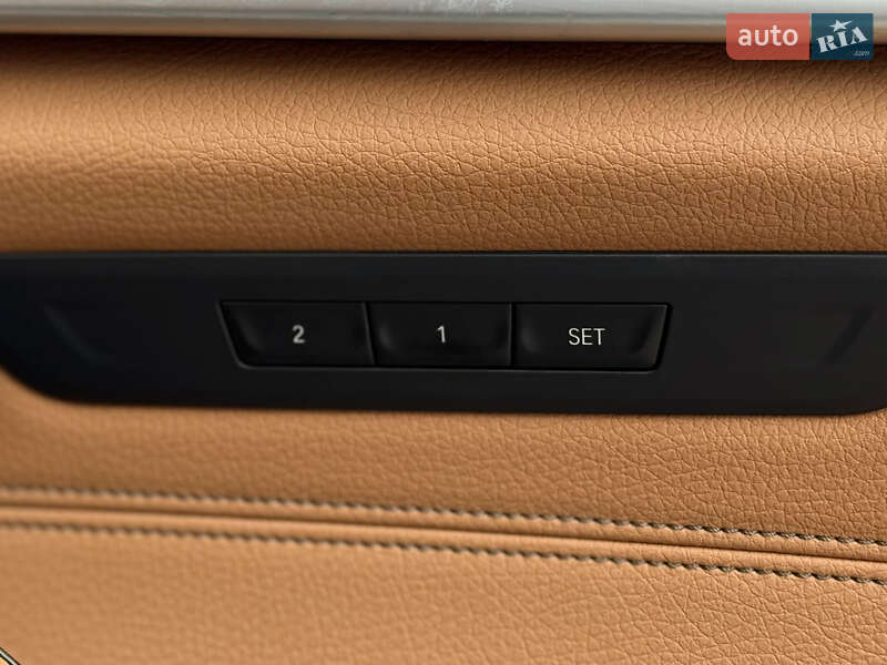 Седан BMW 5 Series 2018 в Києві фото 60 Седан BMW 5 Series 2018 в Києві