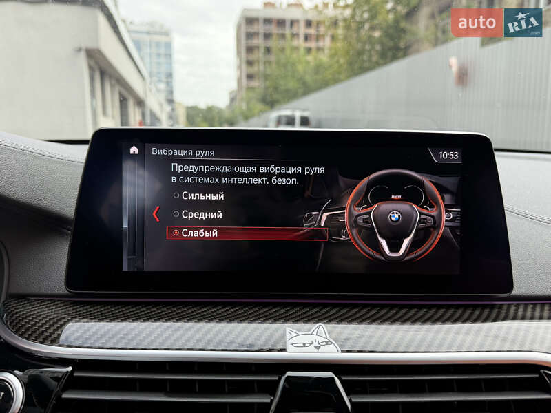 Седан BMW 5 Series 2018 в Києві фото 80 Седан BMW 5 Series 2018 в Києві