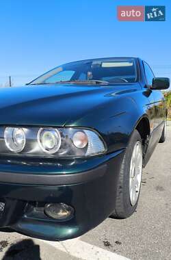 Седан BMW 5 Series 1997 в Киеве
