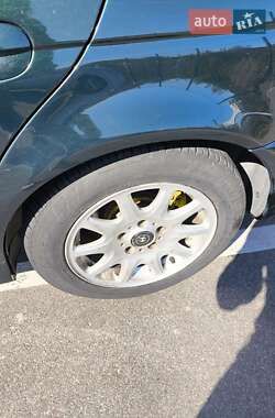 Седан BMW 5 Series 1997 в Киеве