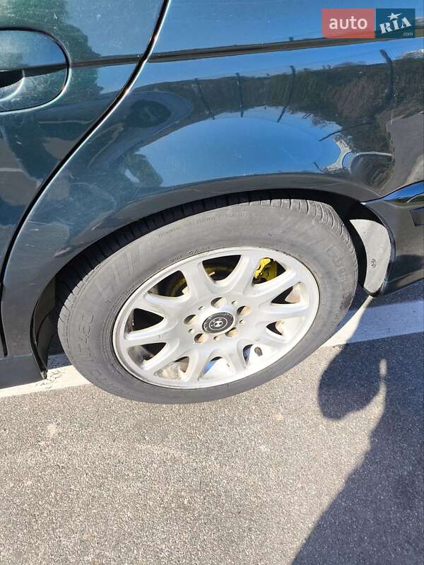 Седан BMW 5 Series 1997 в Киеве