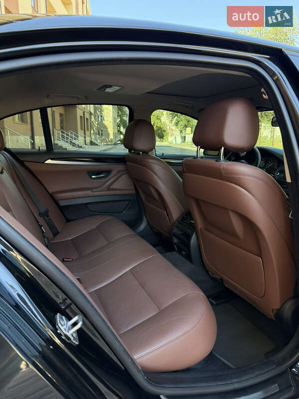 Седан BMW 5 Series 2016 в Измаиле
