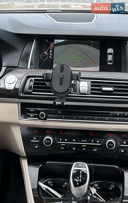 Седан BMW 5 Series 2013 в Дніпрі