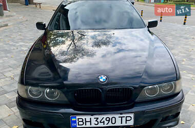 Седан BMW 5 Series 2000 в Одессе