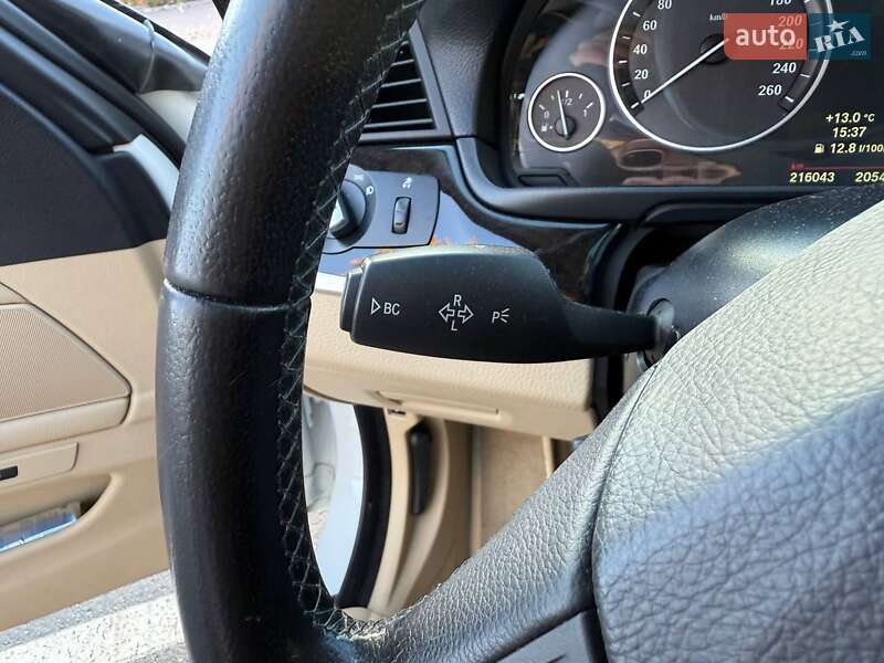 Седан BMW 5 Series 2013 в Киеве фото 17 Седан BMW 5 Series 2013 в Киеве