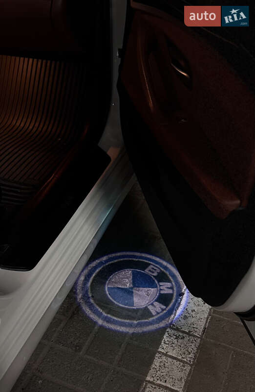 Седан BMW 5 Series 2011 в Киеве фото 18 Седан BMW 5 Series 2011 в Киеве