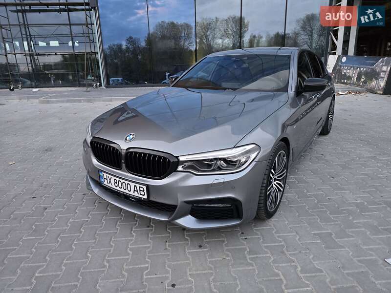 Седан BMW 5 Series 2017 в Хмельницком фото 12 Седан BMW 5 Series 2017 в Хмельницком