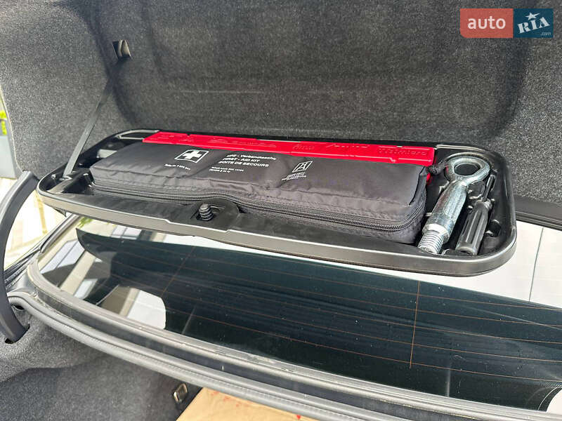 Седан BMW 5 Series 2013 в Ужгороді