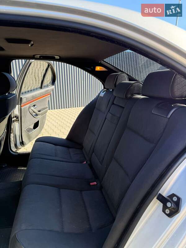 Седан BMW 5 Series 2002 в Летичіві