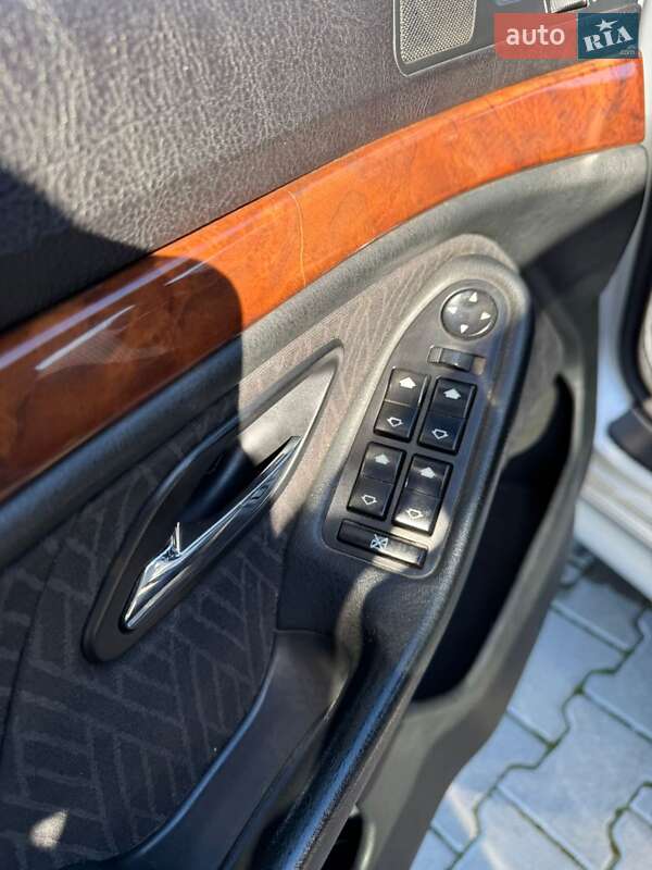 Седан BMW 5 Series 2002 в Летичіві