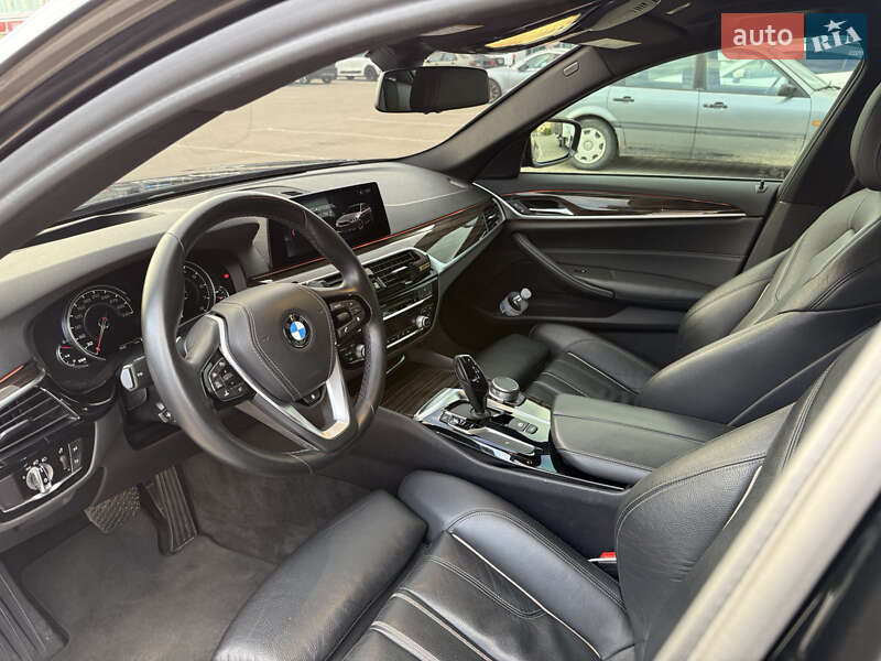 Седан BMW 5 Series 2018 в Киеве фото 33 Седан BMW 5 Series 2018 в Киеве