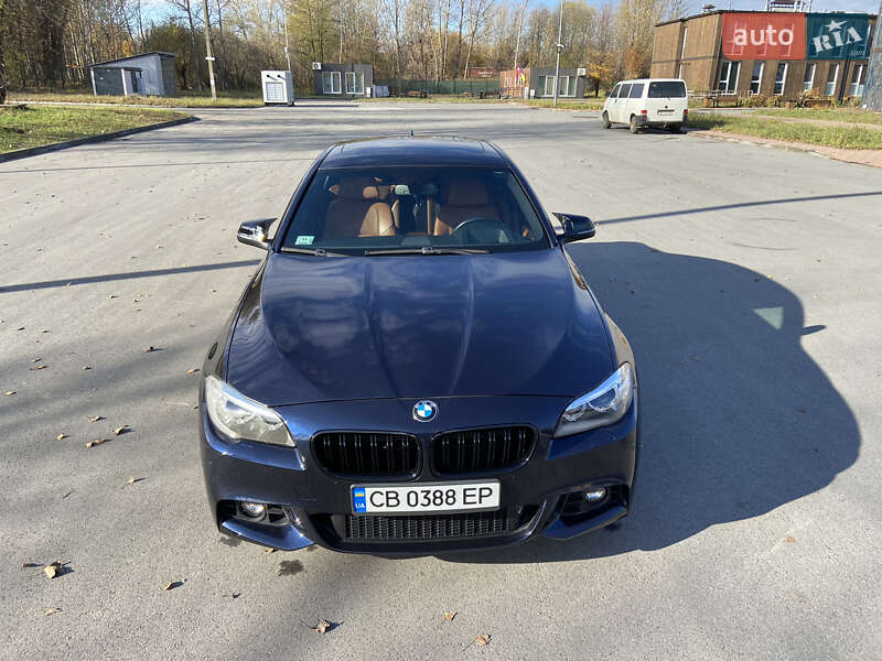 Седан BMW 5 Series 2014 в Чернигове