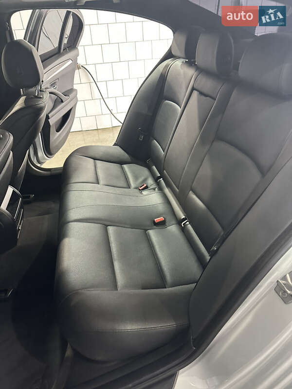 Седан BMW 5 Series 2014 в Белой Церкви