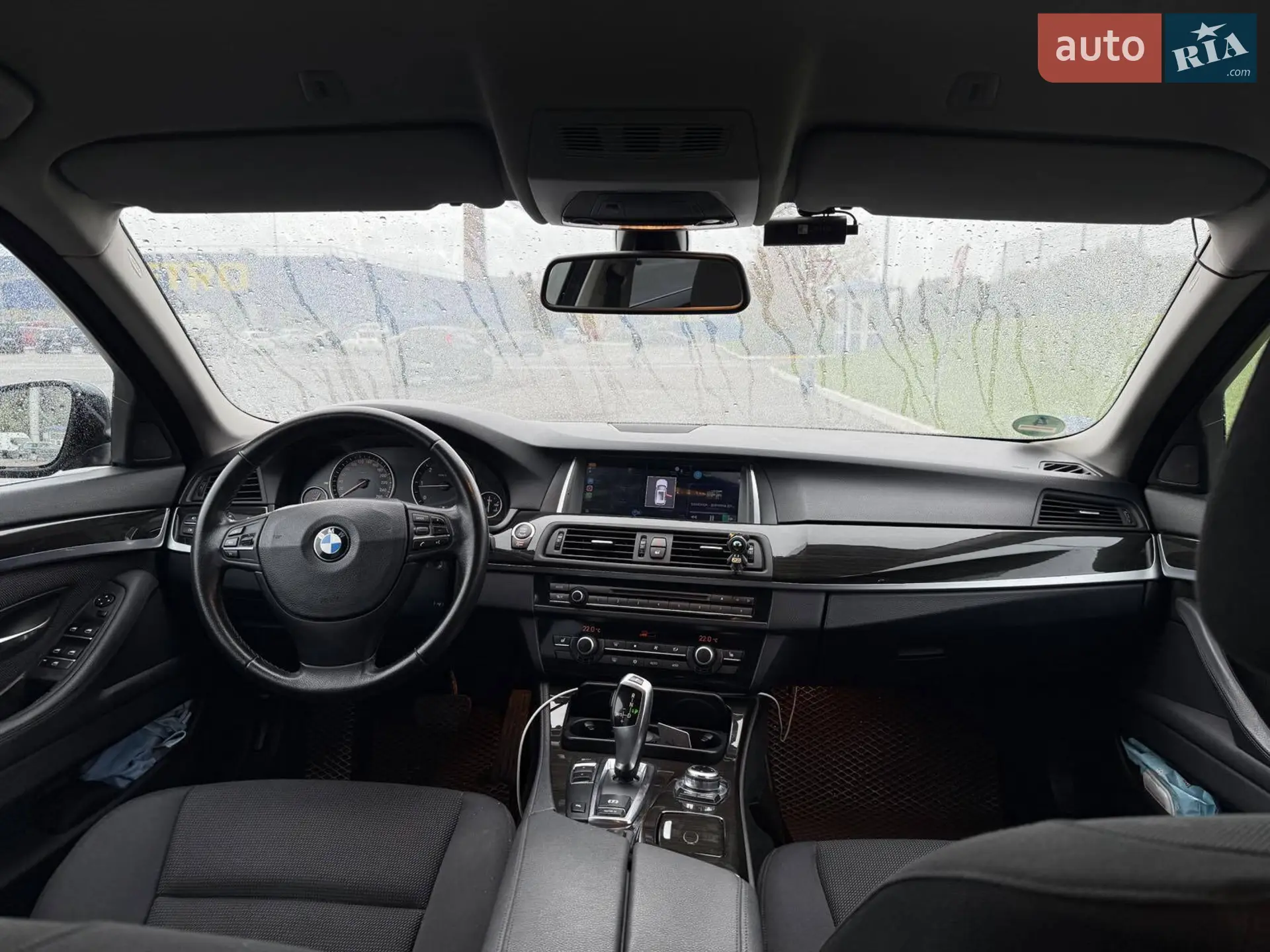 2011 BMW 5er - мініатюра 8