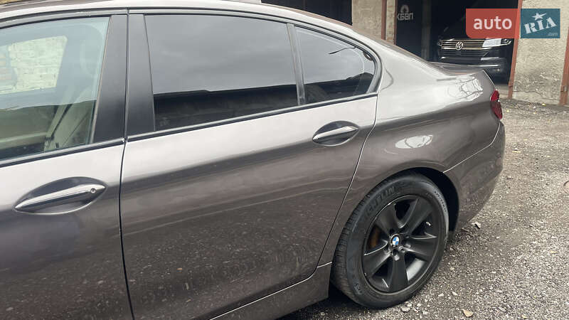 Седан BMW 5 Series 2010 в Киеве фото 5 Седан BMW 5 Series 2010 в Киеве