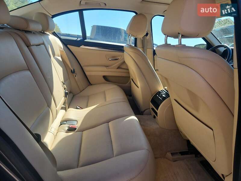 Седан BMW 5 Series 2014 в Днепре