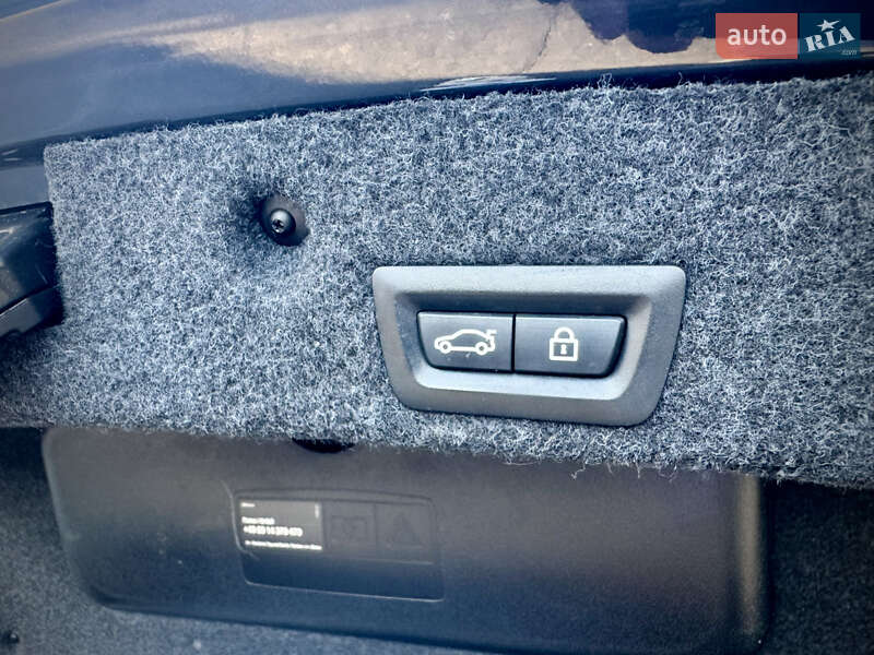 Седан BMW 5 Series 2015 в Киеве