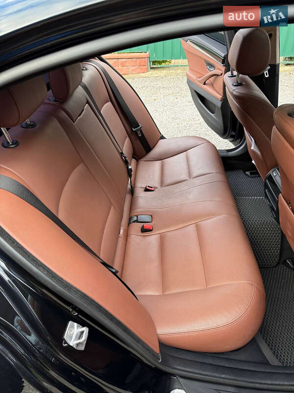Седан BMW 5 Series 2015 в Вінниці