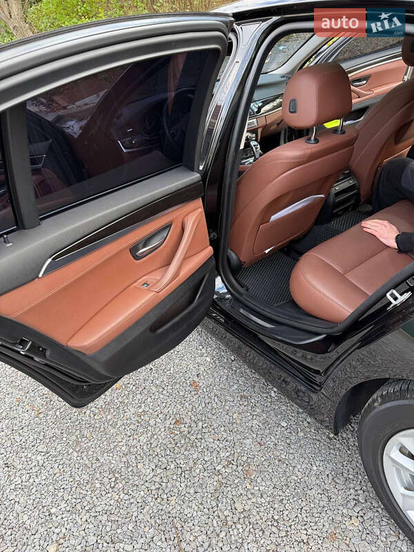 Седан BMW 5 Series 2015 в Вінниці