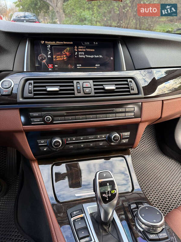 Седан BMW 5 Series 2015 в Виннице
