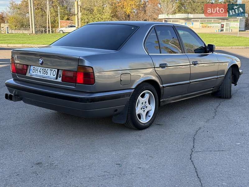Седан BMW 5 Series 1990 в Николаеве фото 4 Седан BMW 5 Series 1990 в Николаеве