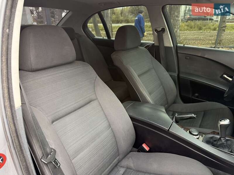 Седан BMW 5 Series 2006 в Стрые фото 61 Седан BMW 5 Series 2006 в Стрые