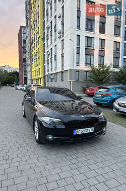 Седан BMW 5 Series 2014 в Львові