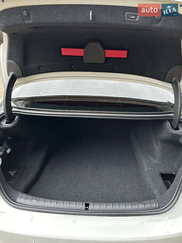 Седан BMW 5 Series 2017 в Львове фото 10 Седан BMW 5 Series 2017 в Львове