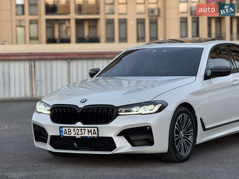 Седан BMW 5 Series 2018 в Виннице