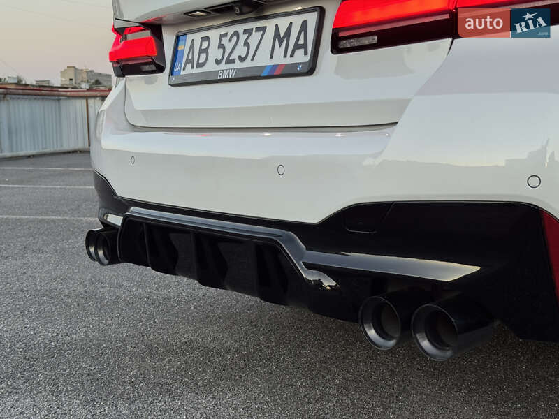 Седан BMW 5 Series 2018 в Виннице