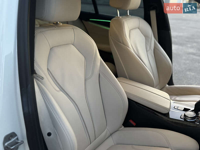 Седан BMW 5 Series 2018 в Виннице