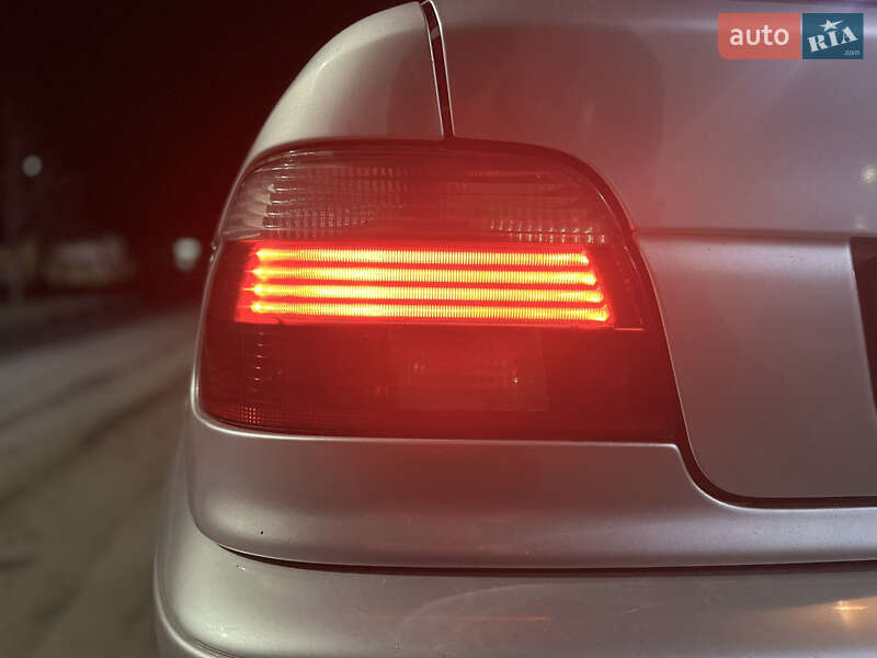 Седан BMW 5 Series 2001 в Виннице