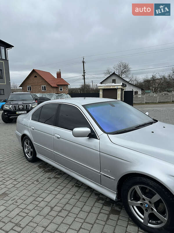 Седан BMW 5 Series 2001 в Виннице
