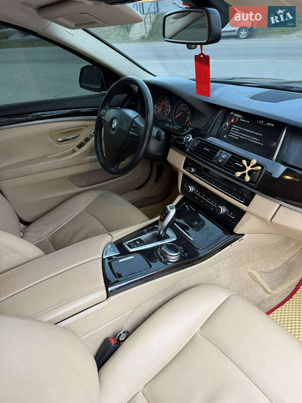 Седан BMW 5 Series 2012 в Чернівцях фото 30 Седан BMW 5 Series 2012 в Чернівцях