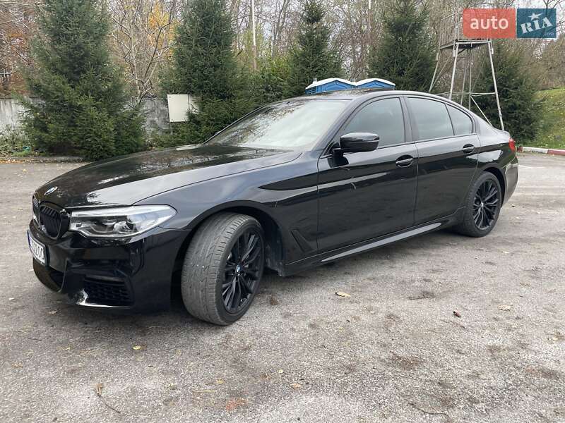Седан BMW 5 Series 2017 в Львове фото 17 Седан BMW 5 Series 2017 в Львове
