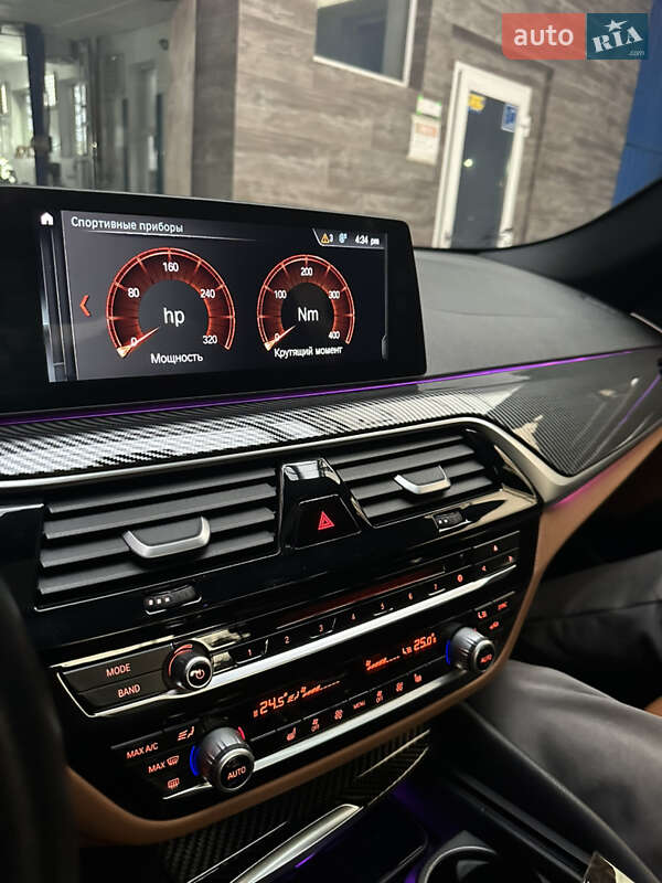 Седан BMW 5 Series 2017 в Киеве