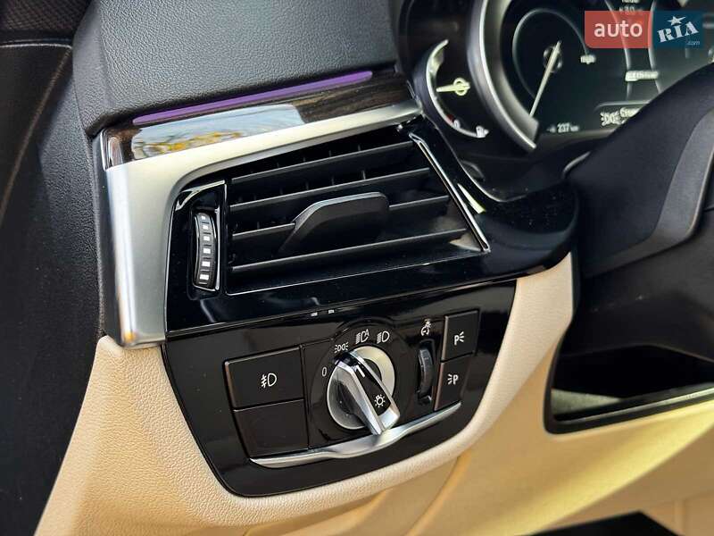 Седан BMW 5 Series 2018 в Киеве фото 16 Седан BMW 5 Series 2018 в Киеве