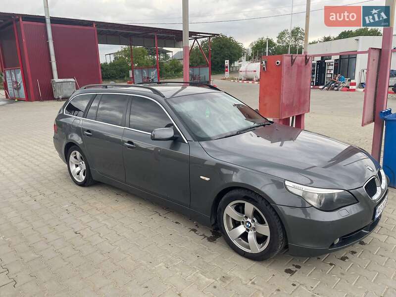 BMW 5 Series 2004