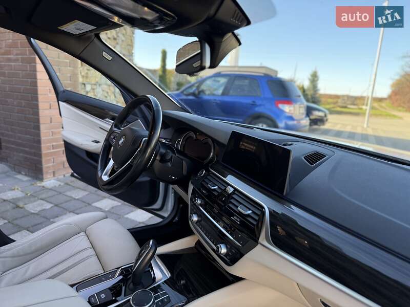 Седан BMW 5 Series 2017 в Стрые фото 38 Седан BMW 5 Series 2017 в Стрые