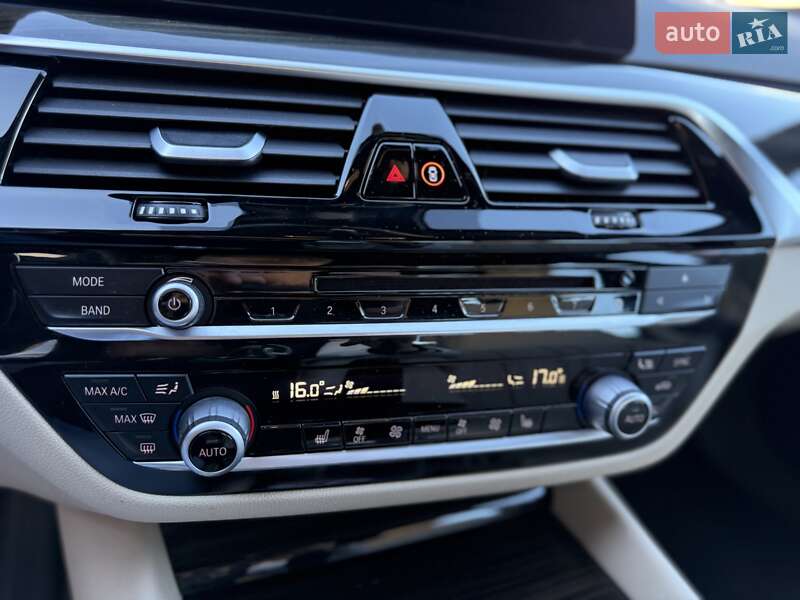 Седан BMW 5 Series 2017 в Стрые фото 41 Седан BMW 5 Series 2017 в Стрые